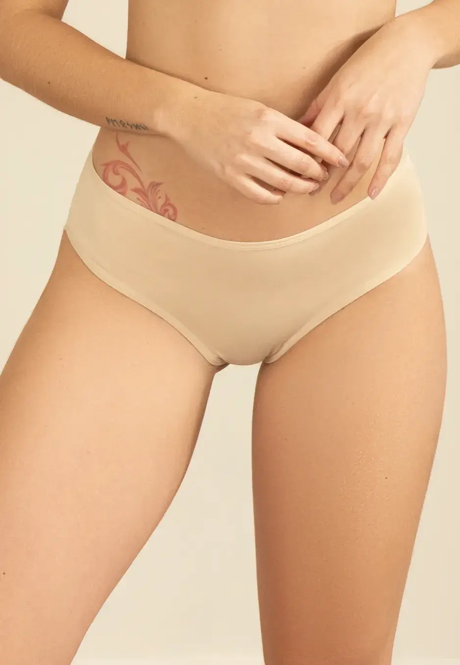Panty Dana - Image 3